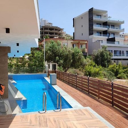 סרנדה Apartment Alex מראה חיצוני תמונה