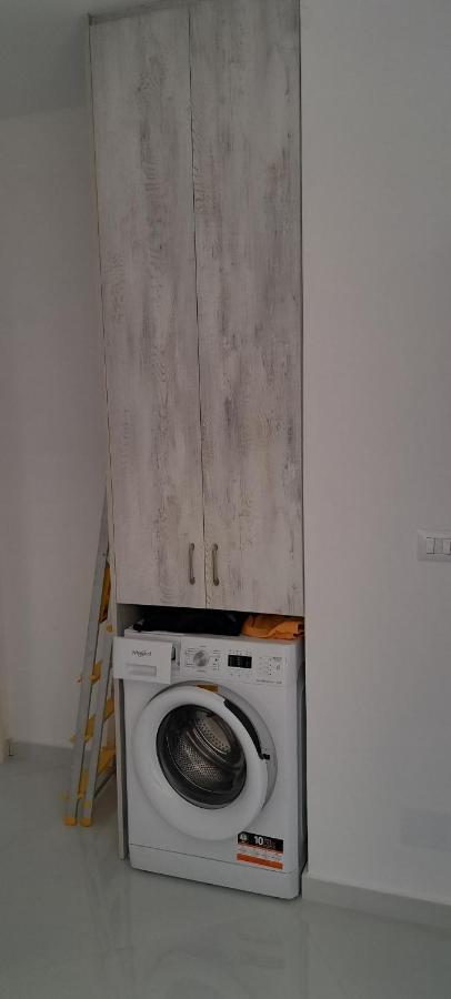 סרנדה Apartment Alex מראה חיצוני תמונה